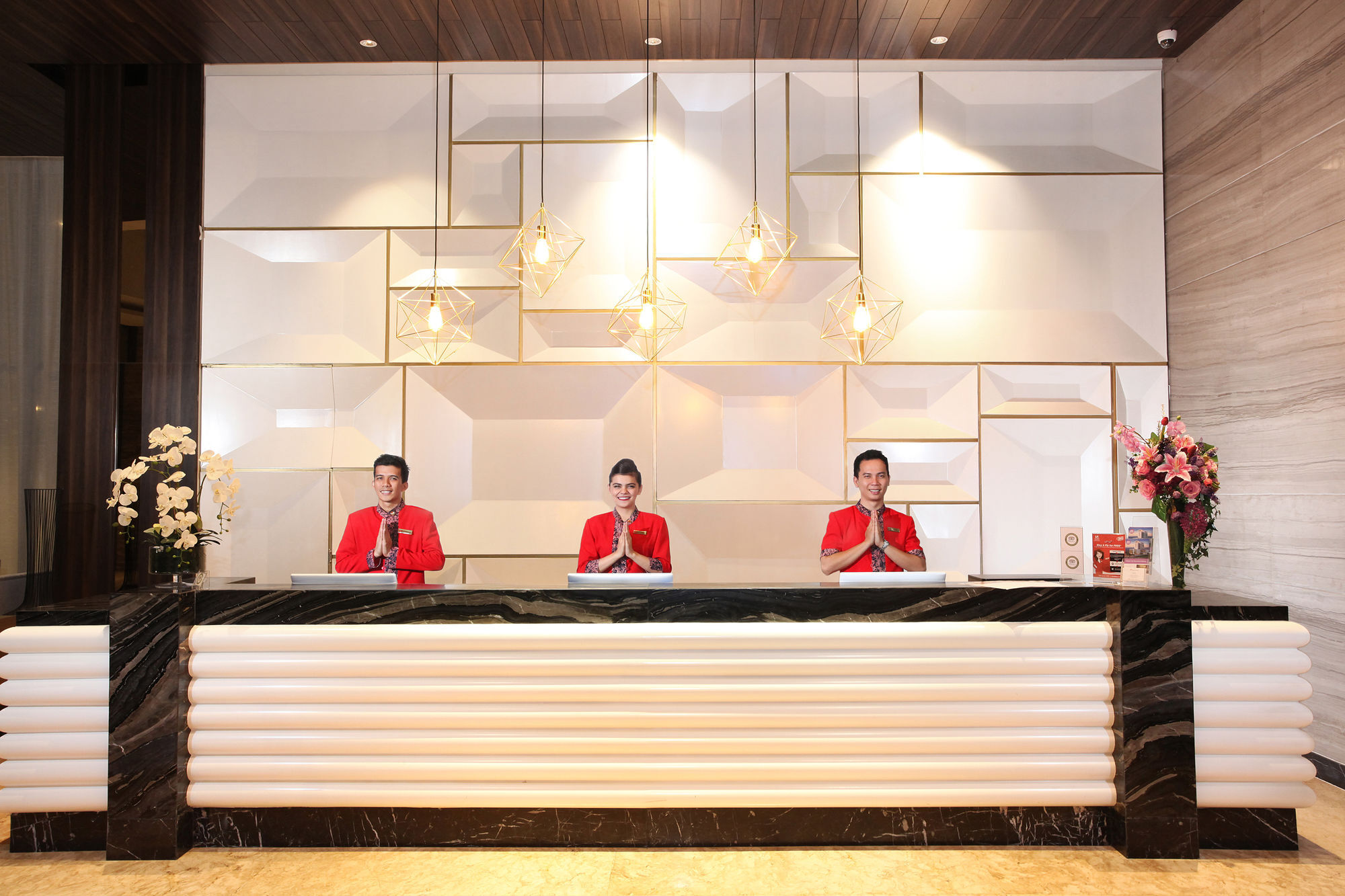 Swiss-Belinn Karawang Eksteriør billede